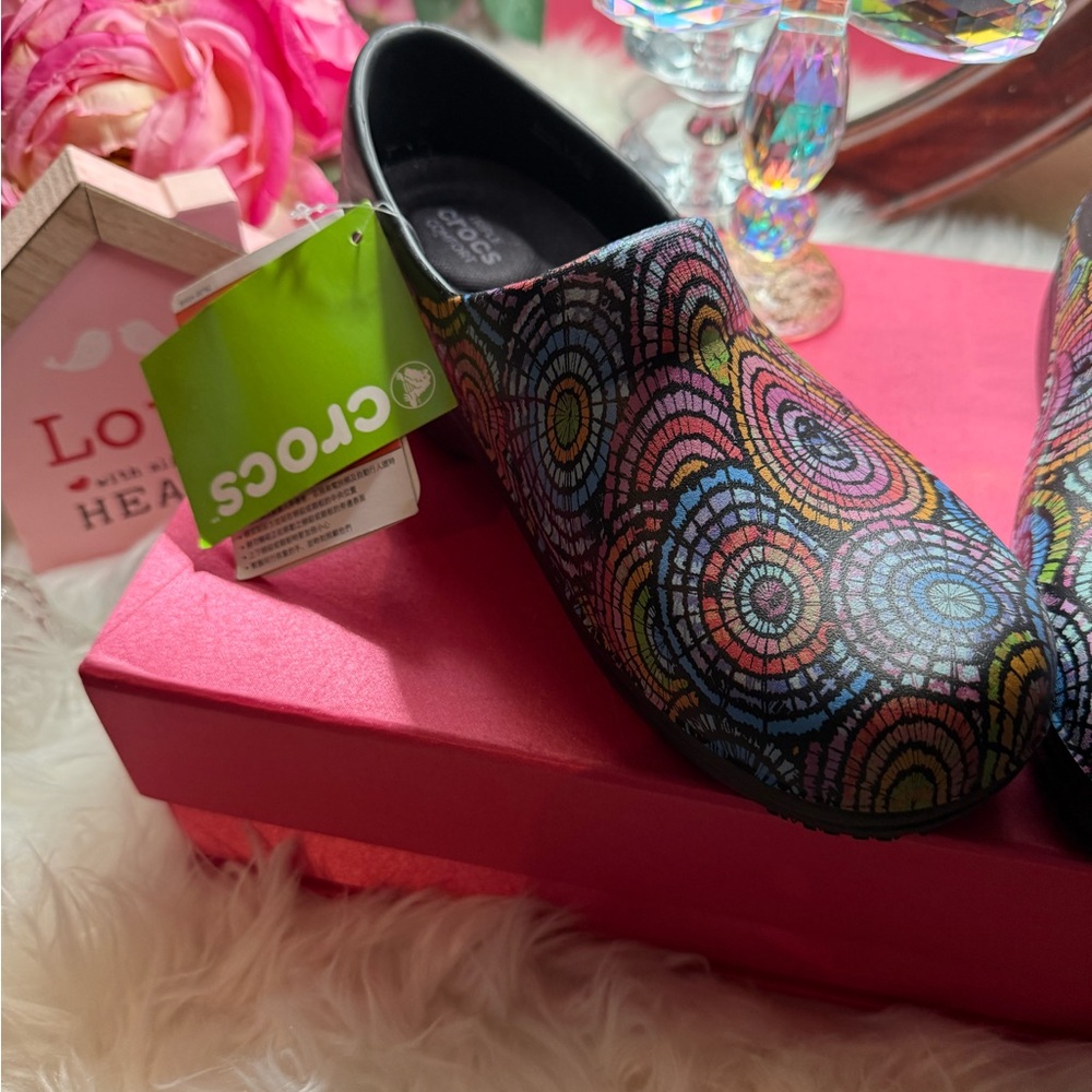 CROCS NWT Nerio Pro Graphic Multi-Color  Size 8 $4.00 Off + Discounted Shipping - Picture 6 of 17